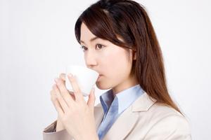 ガラス食器をオーダーするならOEMで